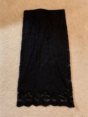 3 for $15! Vintage black lace midi skirt S